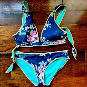 BECCA Costa Rica floral bikini set